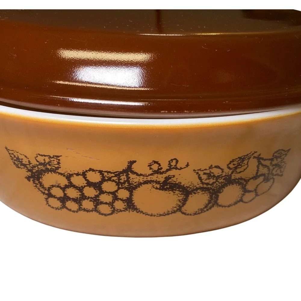 Vintage Pyrex 043 Old Orchard 1.5 Qt Oval Covered Casserole Dish w/ 943C Lid